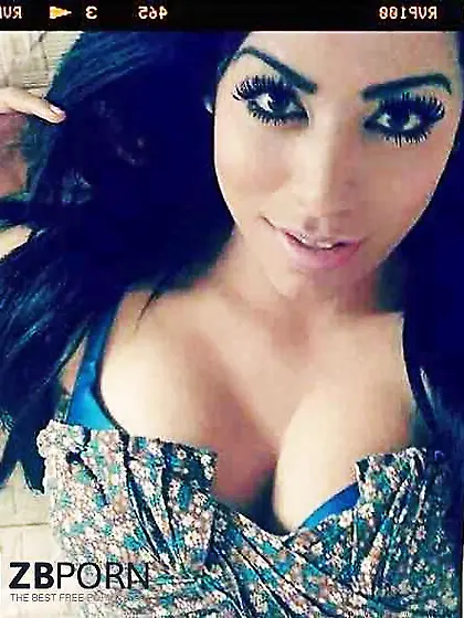 Tanuka Dhar and other bengalis indians