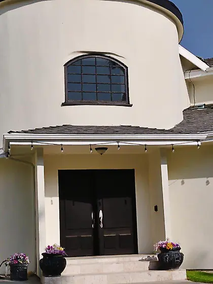 Boy licks stepmom's cunt,  fucks her tush