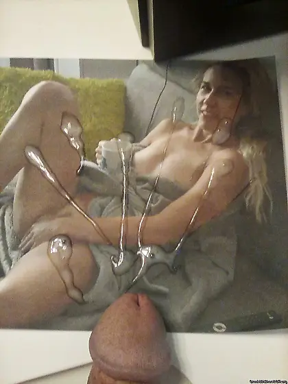 Cum tribute