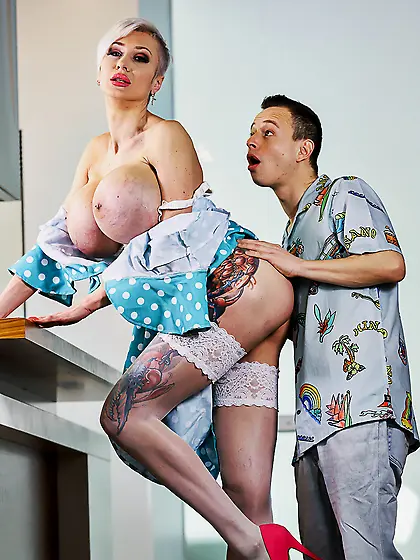 Huge-boobed mature Tanya Virago seduced her stepson