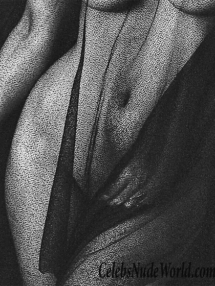 Booty pics of Ellie Gonsalves