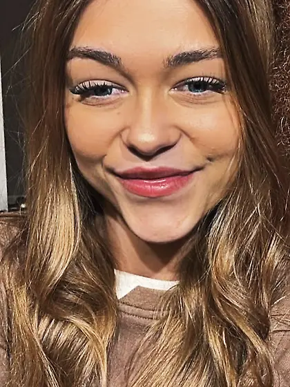 Perfect little sister