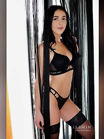 Teen athletic webcam