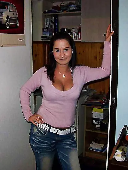 Bombshell Fbook femmes