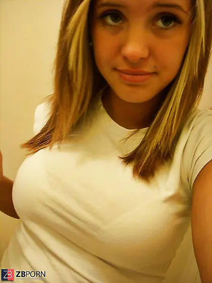Non-bare selfshot teenagers pt.
