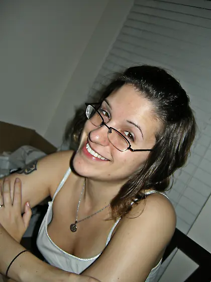 Beautiful Nerdy Casey sextape/pics/feet