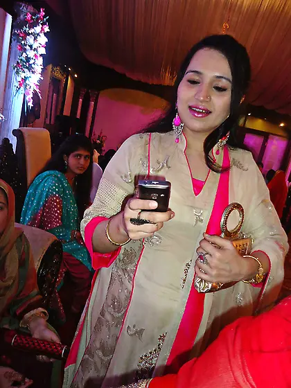 Maid In Pakistan - #Pyasiii Milfs