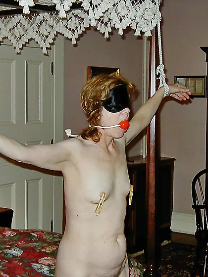 Linda from Colorado Nude Bondage