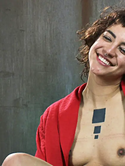 Chick bound legs wide