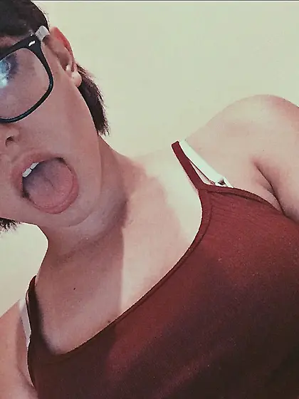 Nia Lovelia