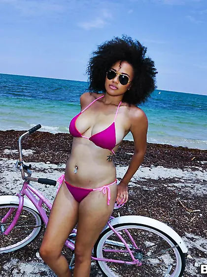 Black chick with big titties Julie Kay is swinging on the throbb