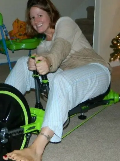 Angel redhead milf sexy legs/feet/face