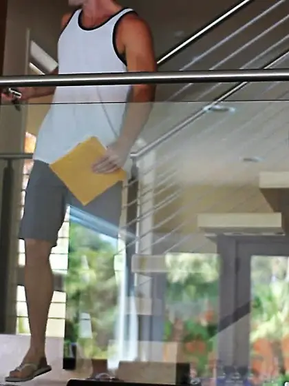 Gentle lady body excite