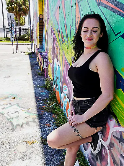 Macey Jade gives a hot blowjob and takes a cumshot in her mouth