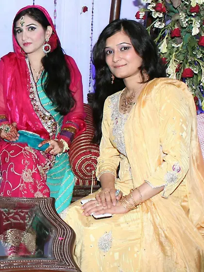 Maid In Pakistan - #Pyasiii Milfs