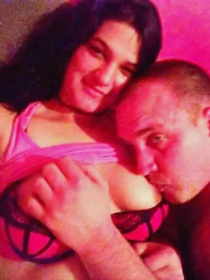 Gypsy girl homemade blowjob and anal sex