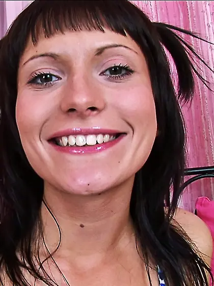 Punked up Lusiya spreads