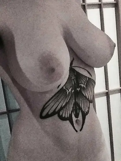 Ms.  Rosie Wilde (Ms.  Rosie Levine)