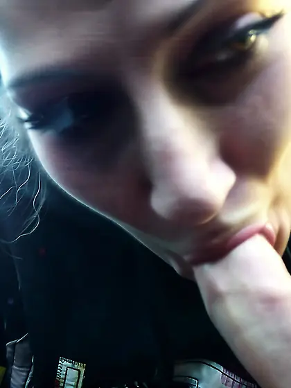 Getting head from Latina milf in Houston.