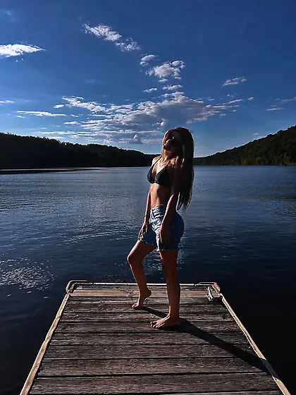 Tight brunette Slut Jana