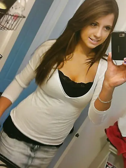 Bennae ~ my jr yr roommate