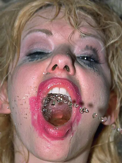 Max Hardcore Piss Sluts