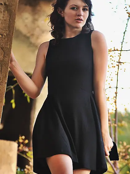 UK model Fawna Latrisch gets naked in boots inside an abandoned