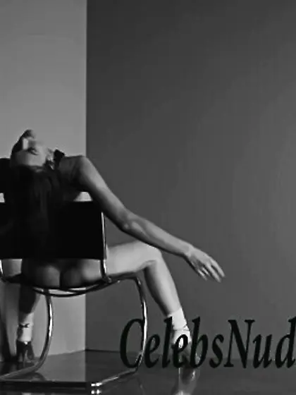 Irina Shayk Ass Photos