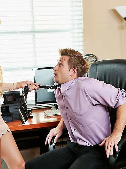 Blue contacts hottie is going to get fucked while at work