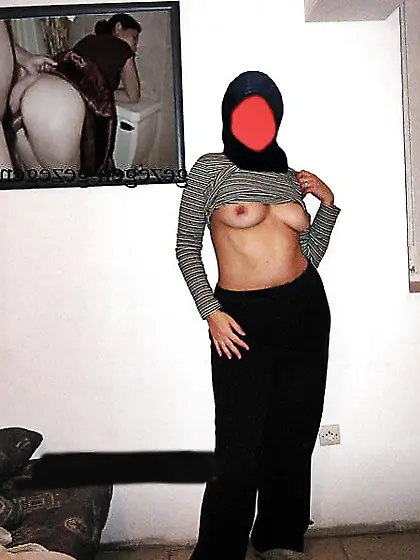 RealARAB MUSLIM HIJAB FUCKY-FUCKY ARAB WHORE 9HAB KARBA blow