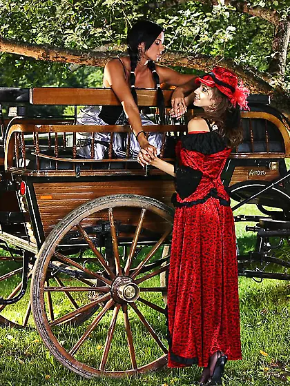 Ashley Bulgari and her sensual lesbian friend Eufrat make their