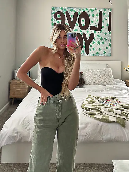 Carolina Mujer Tig ol’ bitties