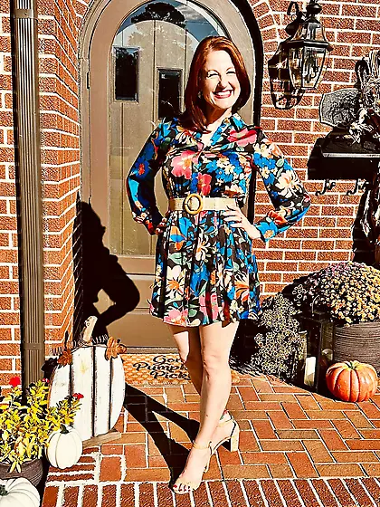 Angel redhead milf sexy legs/feet/face