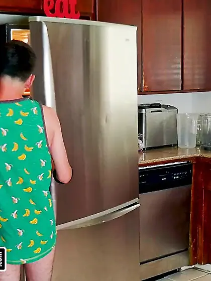 Thick ass blonde milf