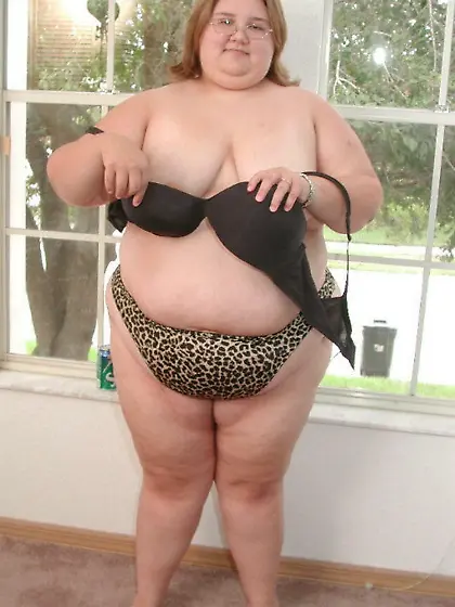 Gordibuena se Desnuda