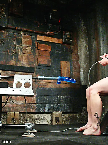 Sexy red headed amatuer