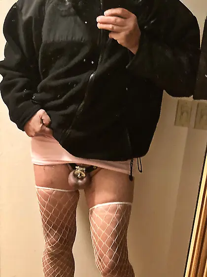 Sissy bitch getting ready to prowl truck stops