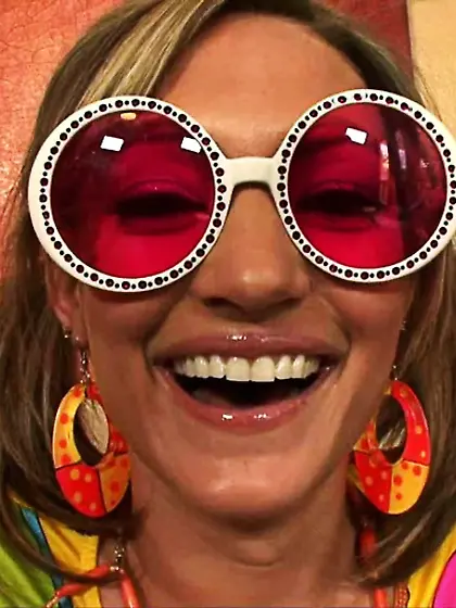 Hot chick black shirt