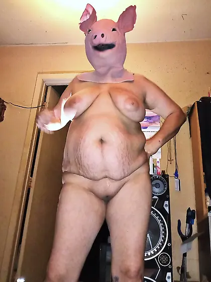 Cynthia Martinez is a pig