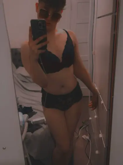 Kaylalndn sissy femboy