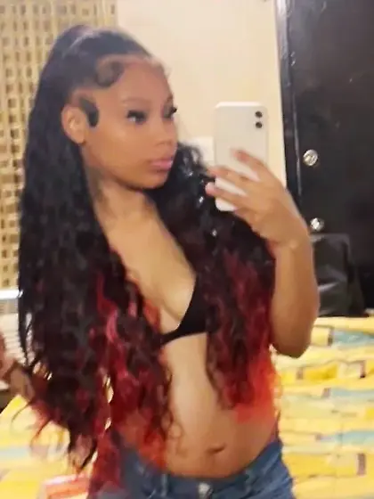 Pregnant teen mom Ce Rose