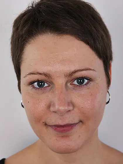 Young lesbian is converted to a threesome