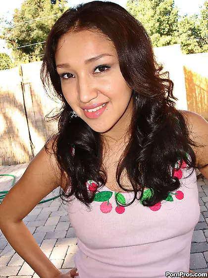 Three best girlfriends come together to play,  milk their mutual