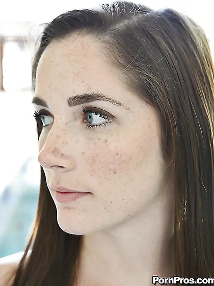 Model young pink pussy