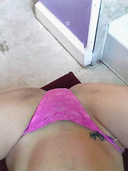 Amateur skinny milf selfies - blonde wife with small tits ph