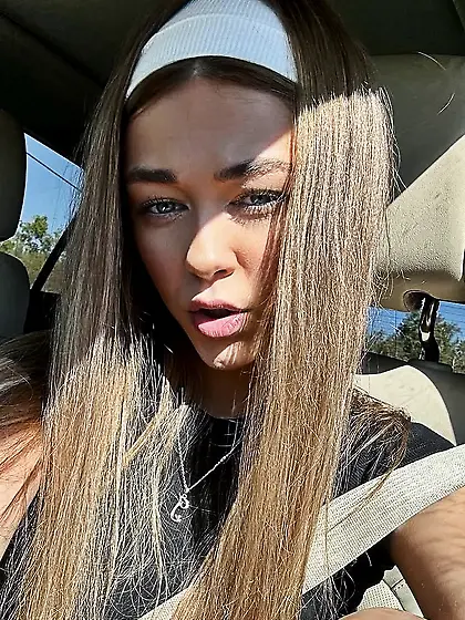 Perfect little sister