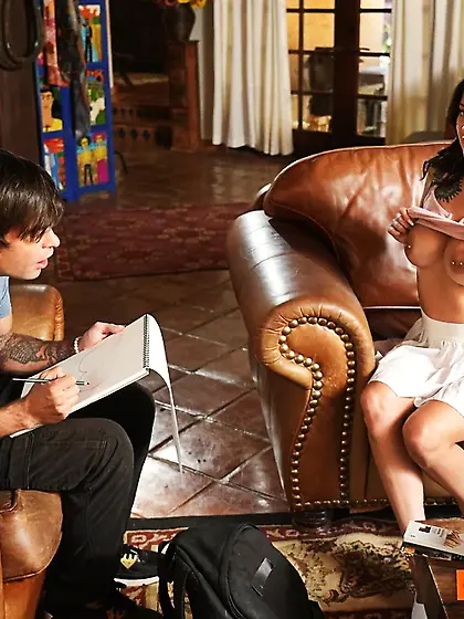 Busty stepsister takes stepbrother’s cock deep during posing