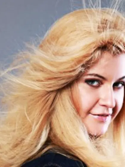 Blonde Princessdreams Dancing.