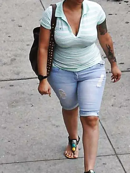 Harlem Chicks in the Warmth 309 Fresh York