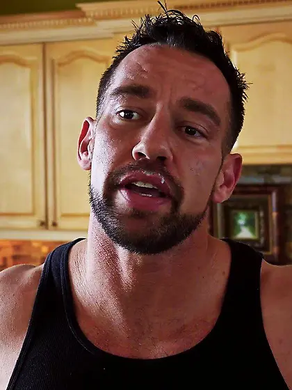 Flexible MILF's rousing anal bang